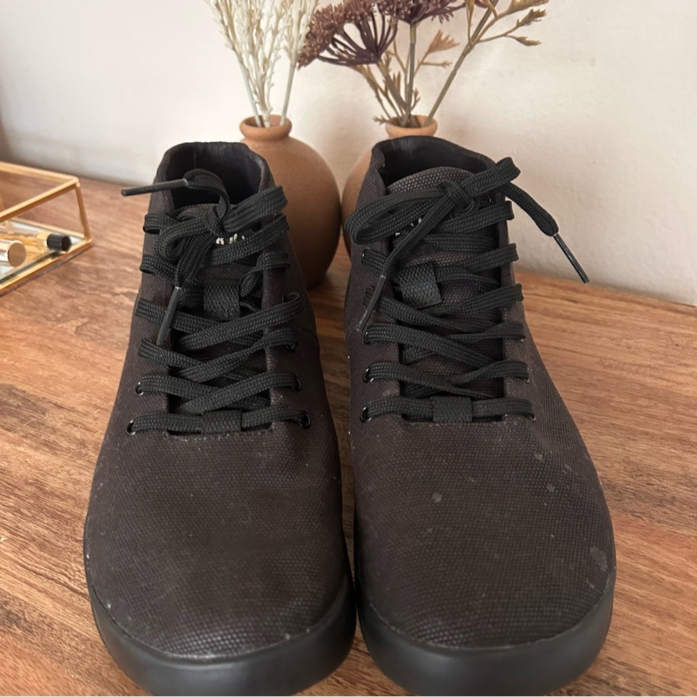 NOBULL Black Mid Top Training Shoe Size 10